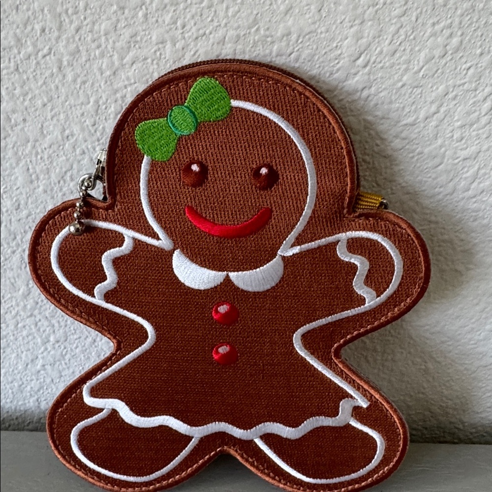 Like New Harvey’s Seatbelt Gingerbread coin purse